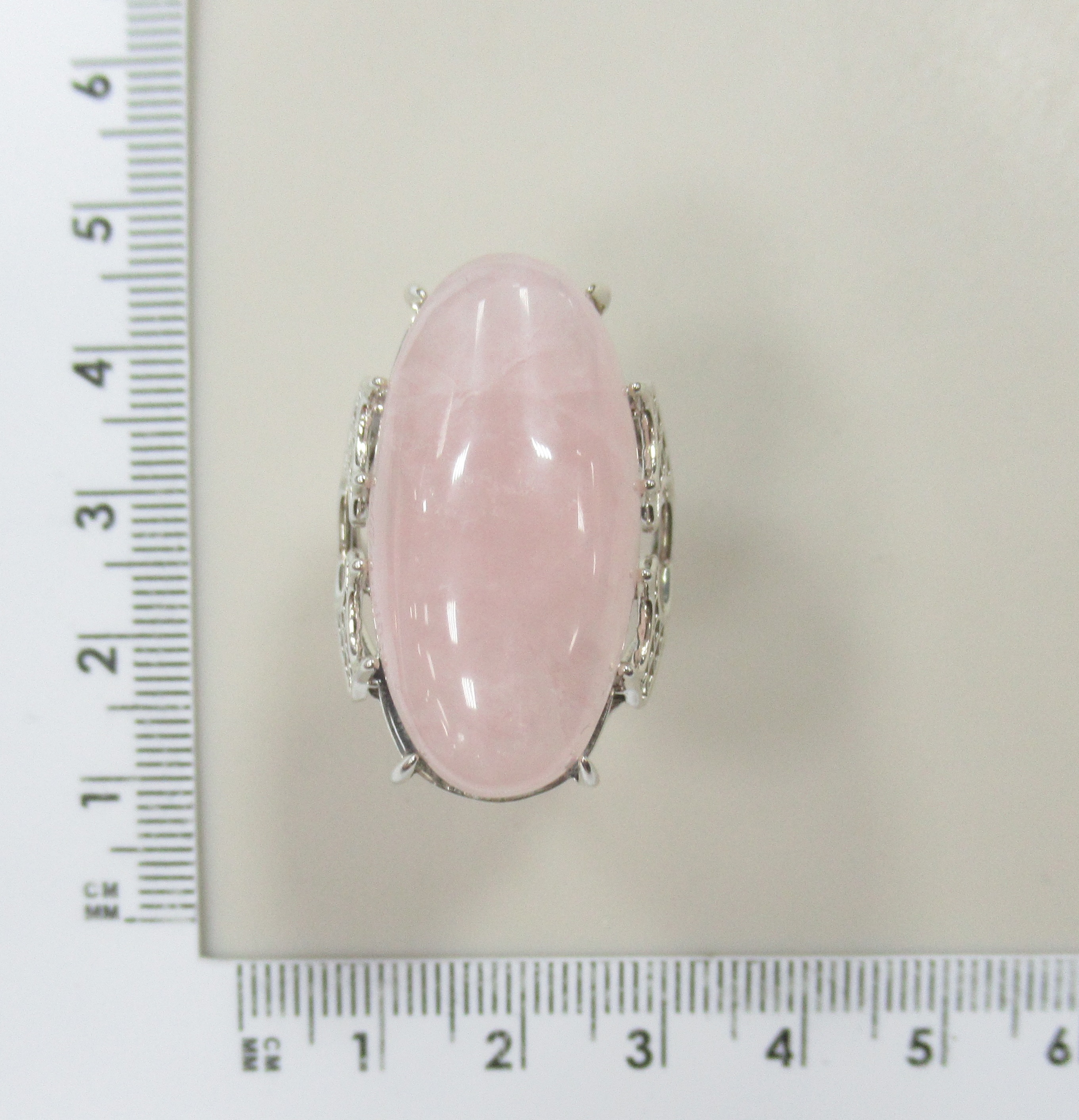 Серебряное кольцо с кварцем